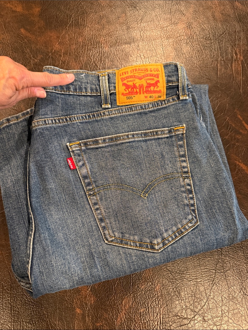 Vintage 1980’s Levi's Men's Relaxed Straight Blue Denim Jeans